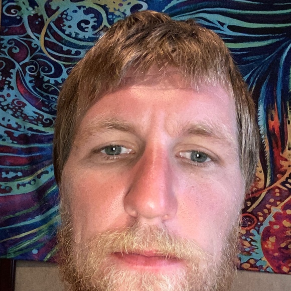 Meet your Posher, Andrew - Picture 1 of 1